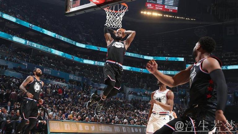 5秒狂飙5分！华盛顿空接暴扣后抢断助攻克莱命中三分
